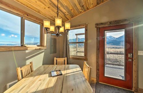 Livingston House | Romantic Mountain Getaway - 1 Hour to Yellowstone!