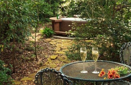Cat Spring Cabin | Romantic Mystic Woods Cabin~Private Hot Tub with Optional B&B & TX Ranch Activities!