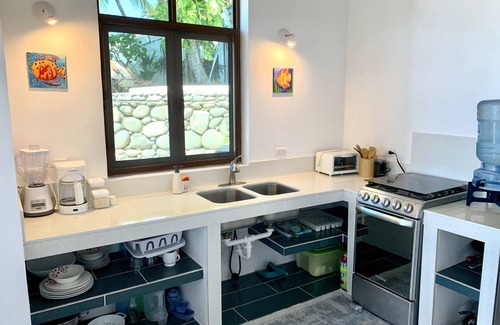 Tamanique Cottage | Romantic Oceanfront Cottage with Beach & Pool Access