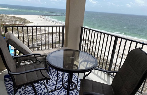 Orange Beach Condo | Romantic One-bedroom Condo in Orange Beach - Beautiful Gulf-front Views.