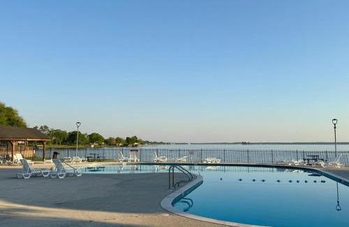 Seven Coves Apartment | Romantic or family convenient