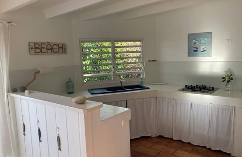 Corossol House | Romantic Overseas Cottage