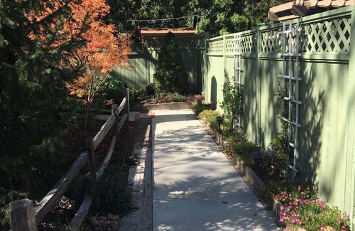 Trail Cabin | Romantic & private cabin on Rogue River, 1 hr from Crater Lake