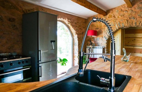 Fitou House | romantic room in a large wilderness cottage