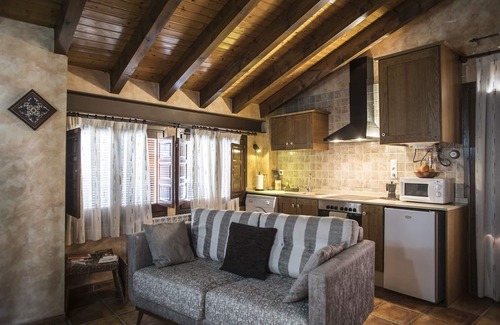 Torres Torres Cottage | Romantic rural house and ideal for couples