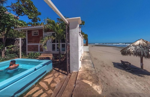 Pochomil House | Romantic Seaside Casita w/Pool, AC & Fire Sunsets