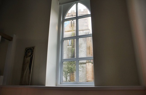 Ashbury Cottage | Romantic & Secluded Cottage. Beautiful Walks & Fantastic Pub