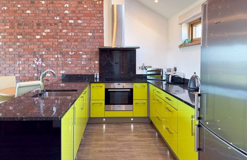 Marhamchurch Apartment | Romantic self catering apartment near Bude, Cornwall