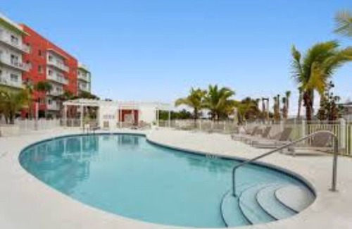 Pompano Beach Apartment | Romantic Spanish villa