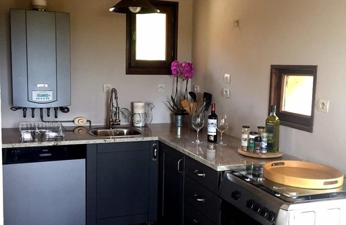 Veyrines-de-Domme Cottage | Romantic Stone Cottage at 2 km from celebrated Castles and the Dordogne River