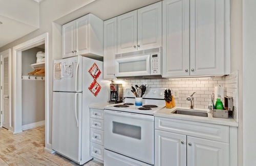 Gulf Place Condo | Romantic Studio at Gulf Place along 30A and a short walk to the beach!