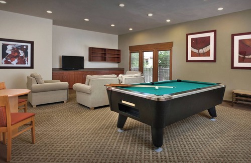 Taos Resort | Romantic Studio w/Fireplace - Near Historical Sites