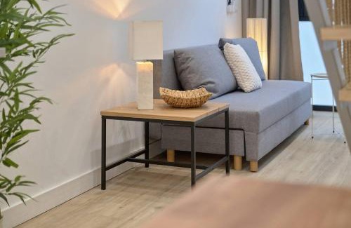 Malilla Apartment | Romantic Suite Roig Arena N9 Virkin Suites