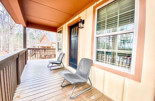 Clarks Hill House | Romantic Treehouse Paradise