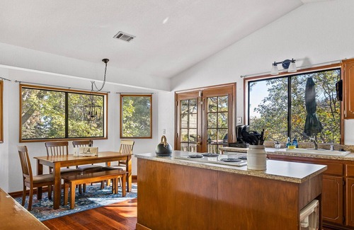 Arrowhead Villas House | Romantic Treetop Retreat | Fireplace and large Deck
