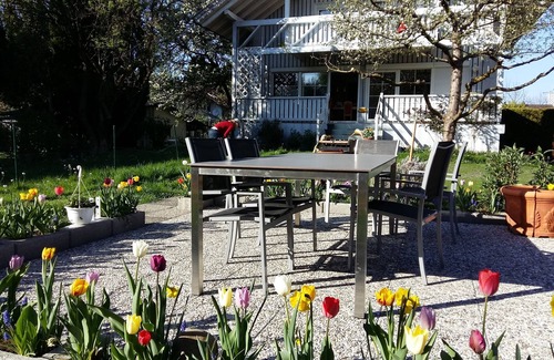Altach Apartment | Romantic vacation in 2.5 room apartment, wonderful garden with mountain view