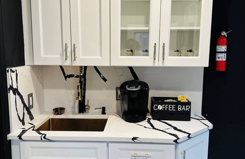 Weequahic Apartment | Romantic vacation private getaway