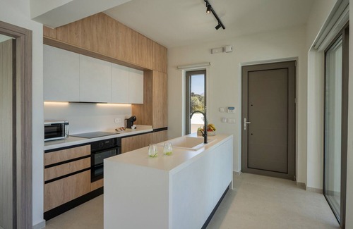 Lefkogeia Villa | Romantic villa 5 minutes from the sea