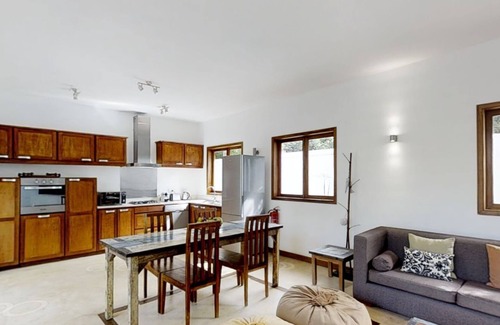 Pereybere House | Romantic villa 500 m from the beach 2 BEDROOM & 2 BATHROOMS
