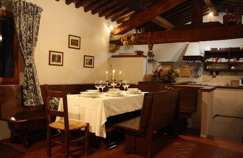 Fabriano Villa | Romantic Villa La Chiesetta with private pool ideal for couples and families