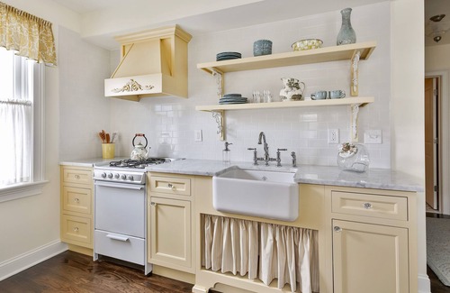 Ocean Grove Apartment | Romantic, Way Better than Hotel - Block from Beach Free Wifi - Enhanced Cleaning
