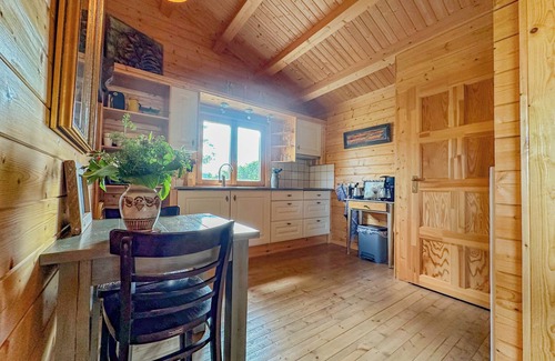 Homberg House | Romantic wooden cottage with lots of art