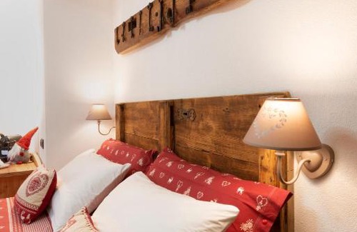 Valtournenche Apartment | Romantica camera