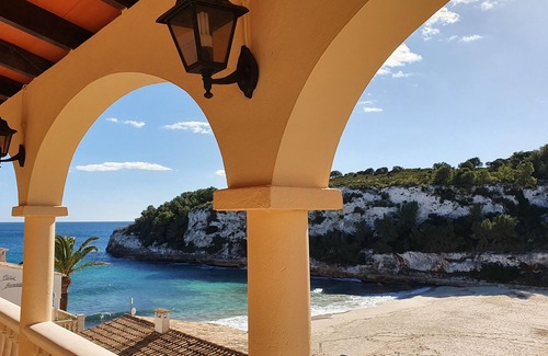 Cala Anguila-Cala Mendia Ski Chalet | ROMANTICA VORAMAR
