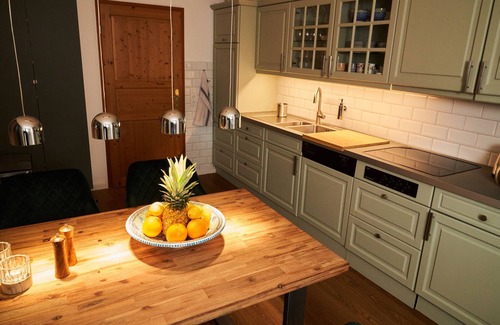 Windach Apartment | Romantik Garten-apartment , 5 Minuten vom Ammersee Entfernt