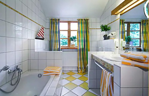 Oberbussau Hotel | Romantik Hotel Friederikenhof Restaurant & Spa
