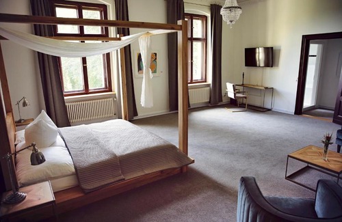 Reichenow-Moglin Hotel | Romantik Hotel Schloss Reichenow