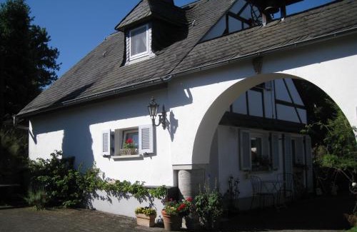 Krummenau Bed & Breakfast | Romantikmühle Heartlandranch