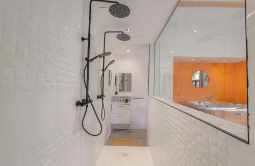 Dardilly House | Romantique et Sensuelle