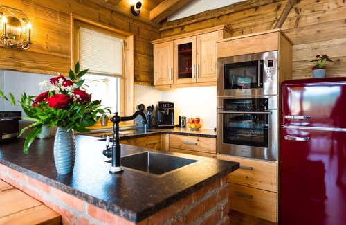 Rabenstein Apartment | Romantische Ferienhütte mit Eigenem Wellnessbereich