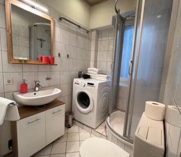 Knielingen Apartment | Romantisches Kamin-Apartment by Rabe - Gartenabteil, Smart-TV, Netflix