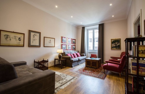 Prati Apartment | Rome Boutique Apartments, renovated, luxurious, central, near the vatican.
