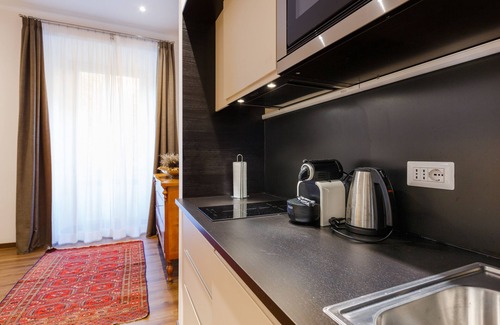 Prati Apartment | Rome Boutique Apartments, seductive, close on foot to the vatican and the center