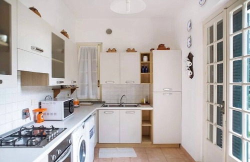 Zona LI La Storta Villa | ROME-Lovely spacious QUITE villa- Metro to downtown