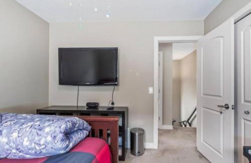 Southwest Calgary House | Rome, Sweet Home