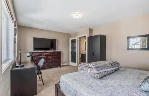 Southwest Calgary House | Rome, Sweet Home