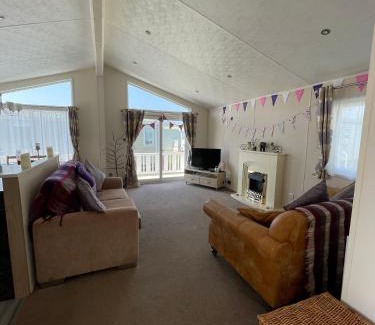 St Mary's Bay Cabin | Romney Lodge