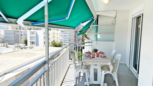 Grao de Gandia Apartment | ROMPEOLAS GANDIA - Alquiler solo a familias