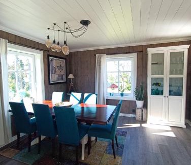 Trogstad Apartment | Romslig leilighet i underetasje