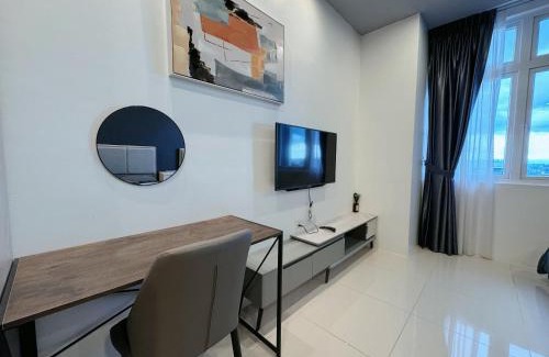 Kuching Apartment | Ron & Ron Homestay - 4 Pax Riverine Diamond Kuching