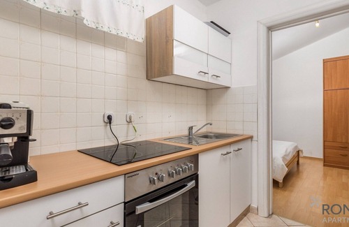 Cervar Porat Apartment | Rona apartment Ivana