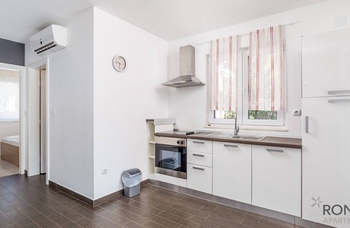 Simuni Apartment | Rona apartment Zlatko 1