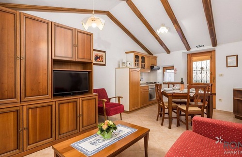 Boljun Apartment | Rona Stone house Janja nr 2