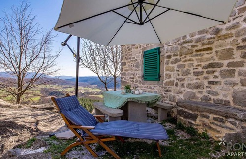 Boljun Apartment | Rona Stone house Janja nr 2