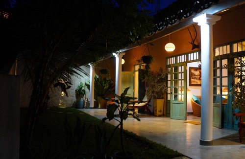 Dickwella Villa | Ronaya Surf Waves - A villa near Hiriketiya surfing beach