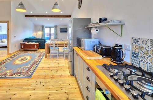 Ningwood House | Rondo - Ukc3211